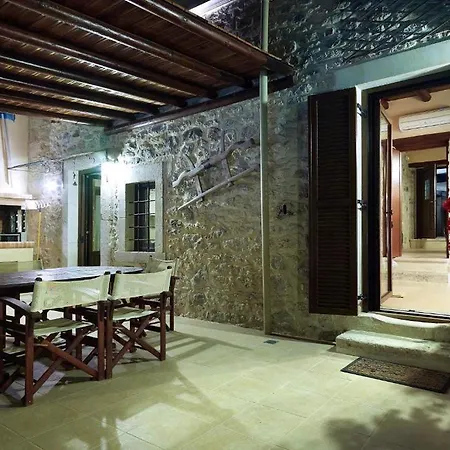 Agrielia Villa *